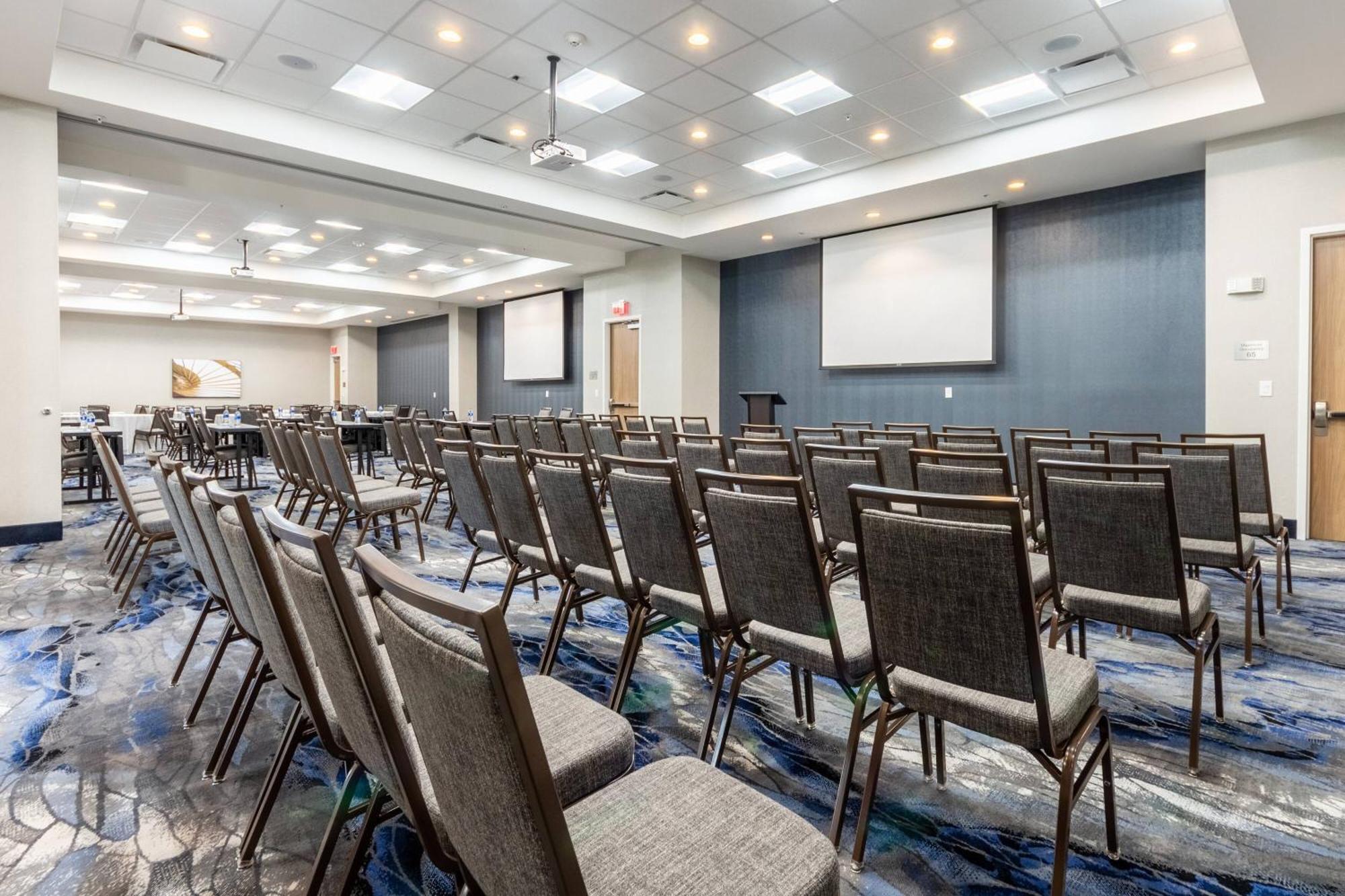 Fairfield Inn & Suites Dallas Arlington South Экстерьер фото